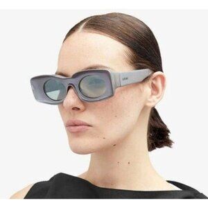 NEW LOEWE SUNGLASSES LW40033I 05X GRAY UNISEX EYEWEAR